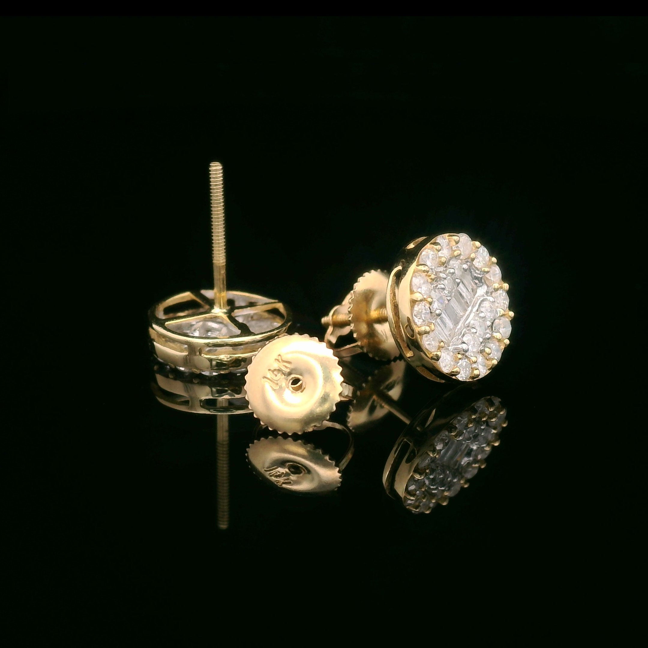 Baguette and round diamond screw back earrings opened