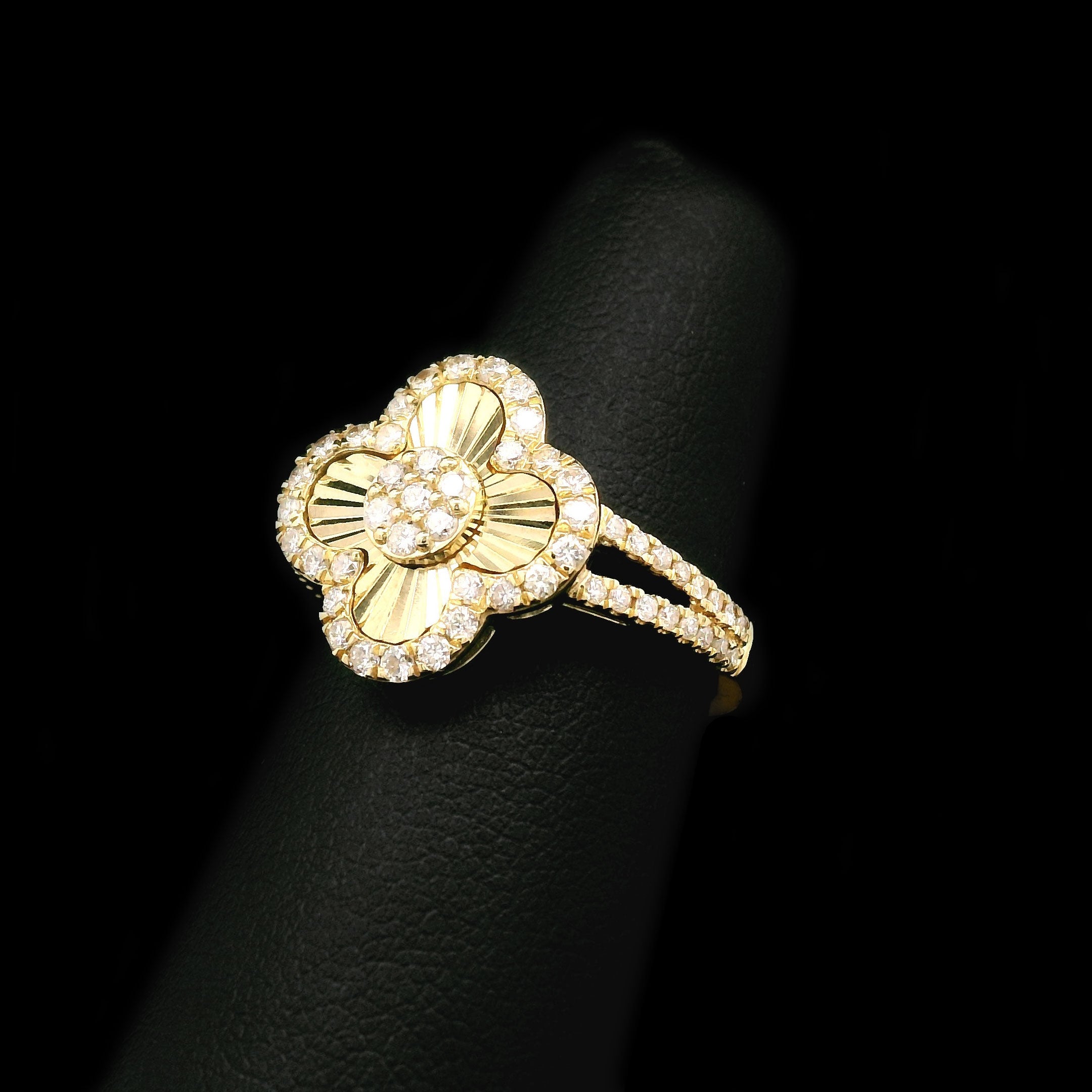 Diamond Clover Ring 10k Yellow Gold right side