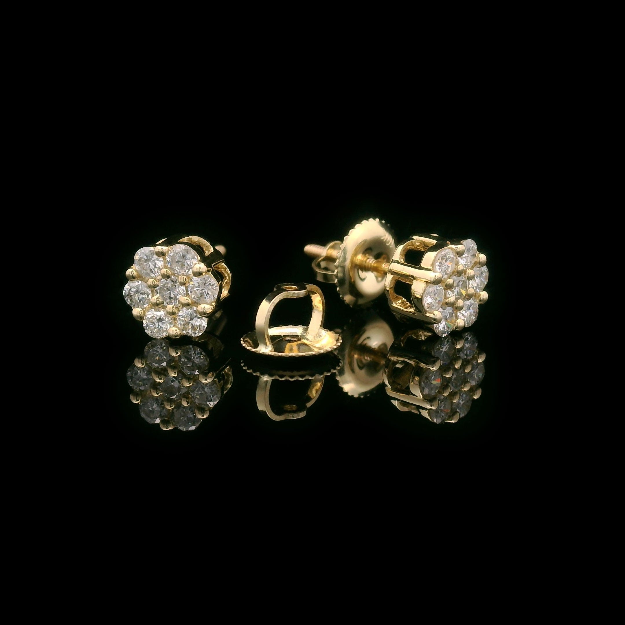 Flower Cluster Setting with Natural Diamonds in 10k Yellow Gold Opened