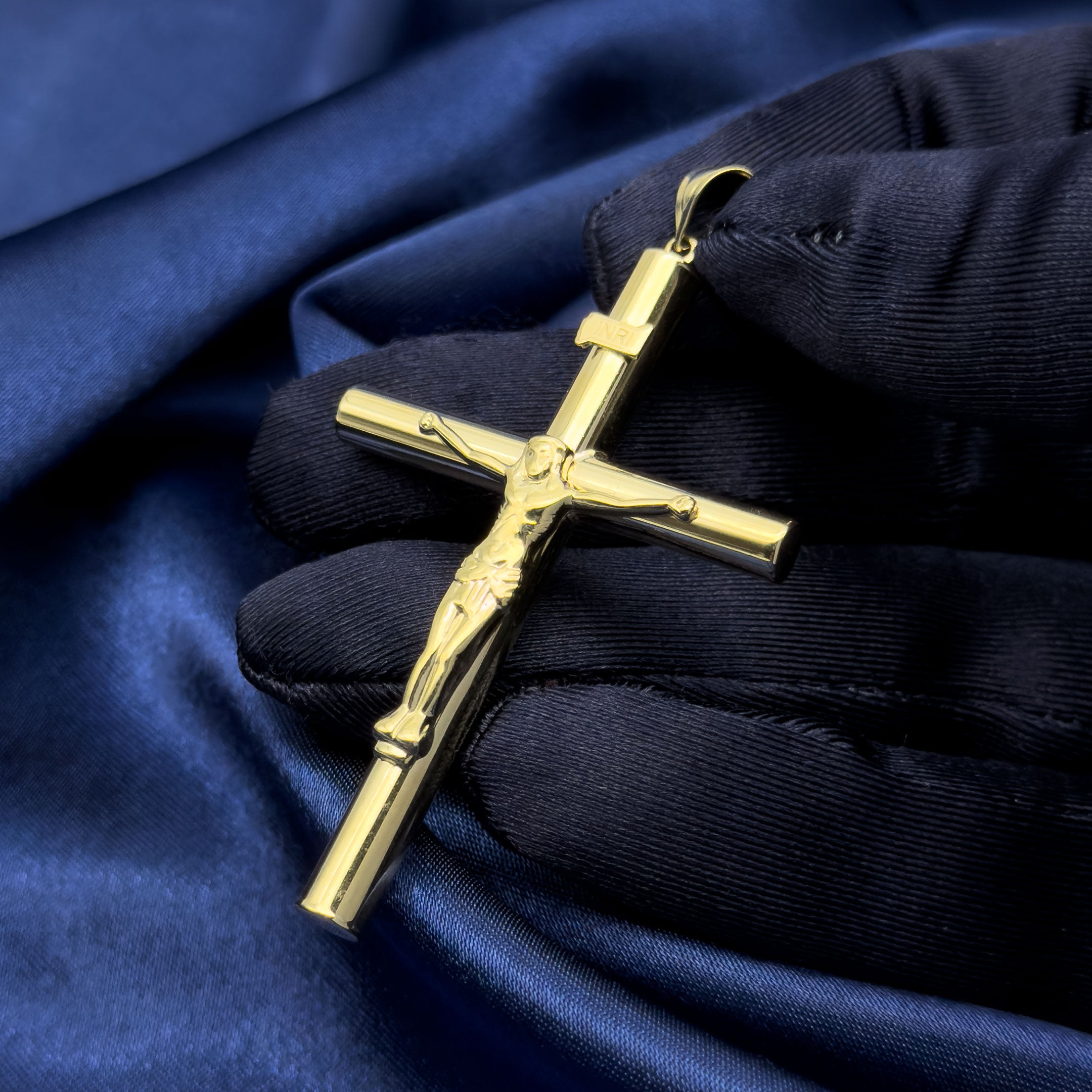 10k Hollow INRI Crucifix Cross Pendant - L