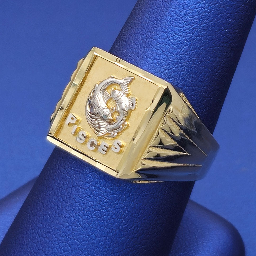 10k Horoscope Zodiac Square Ring - PISCES