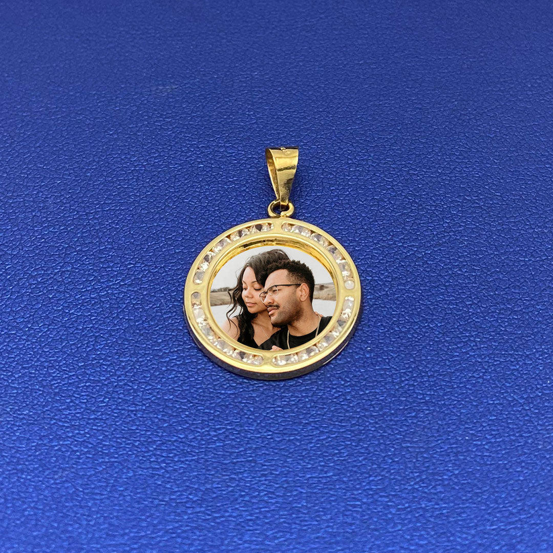 10k CZ Custom Round Bezel Picture Pendant Mini Sample with Couple