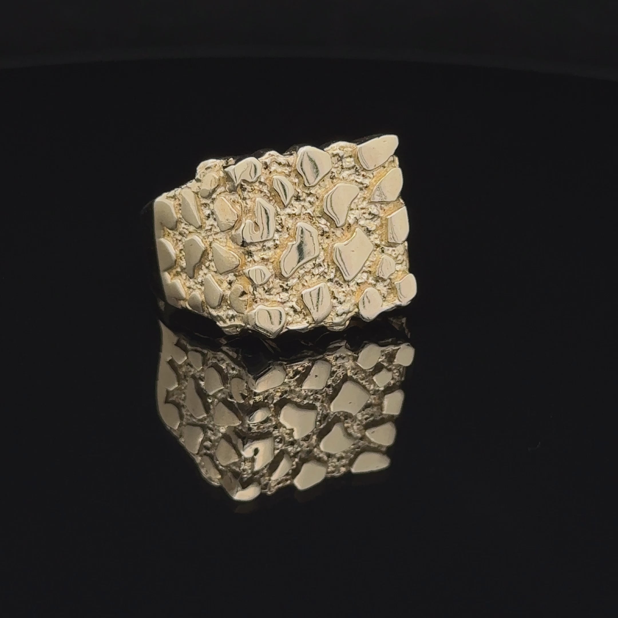 10k Nugget Square Shaped Ring