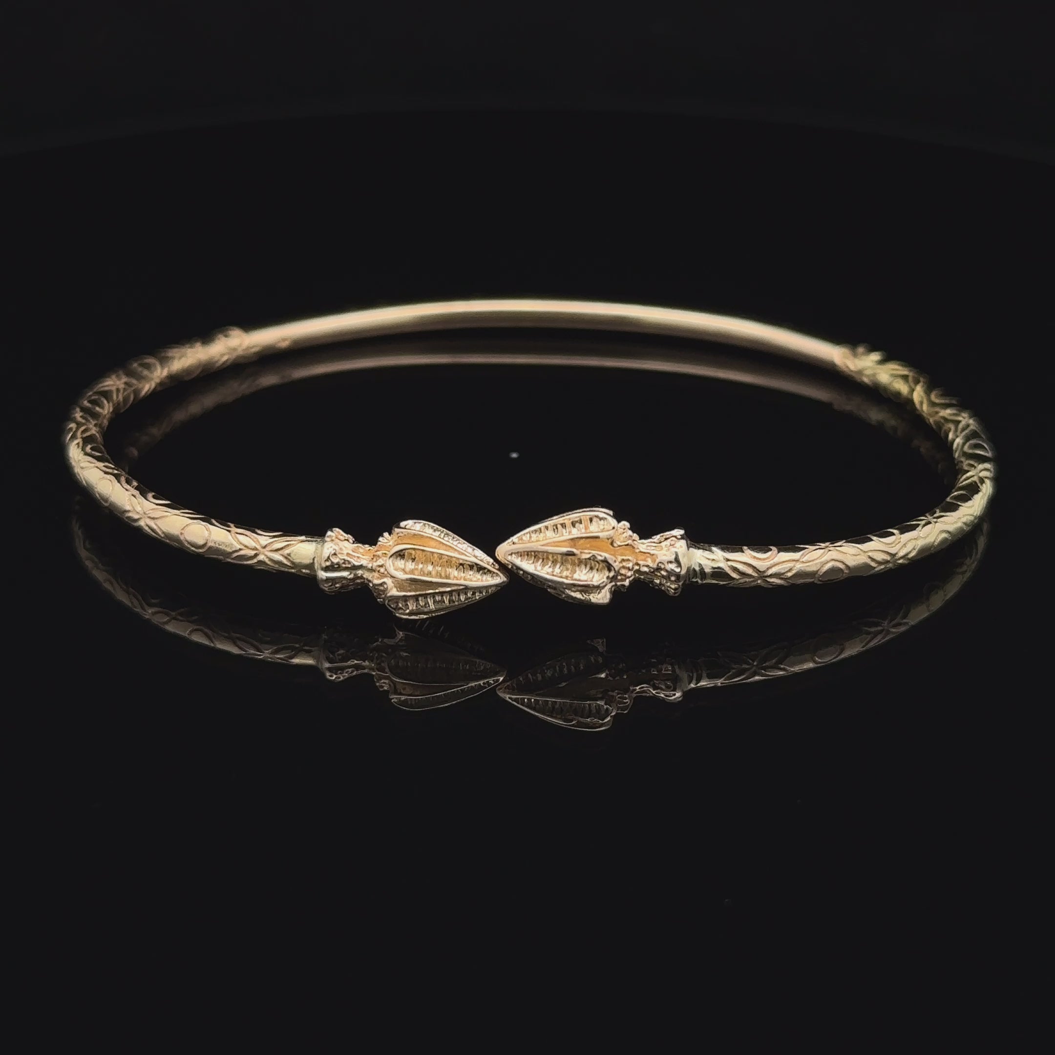 West Indian Bangle - Medium with Fancy Cocoa Heads