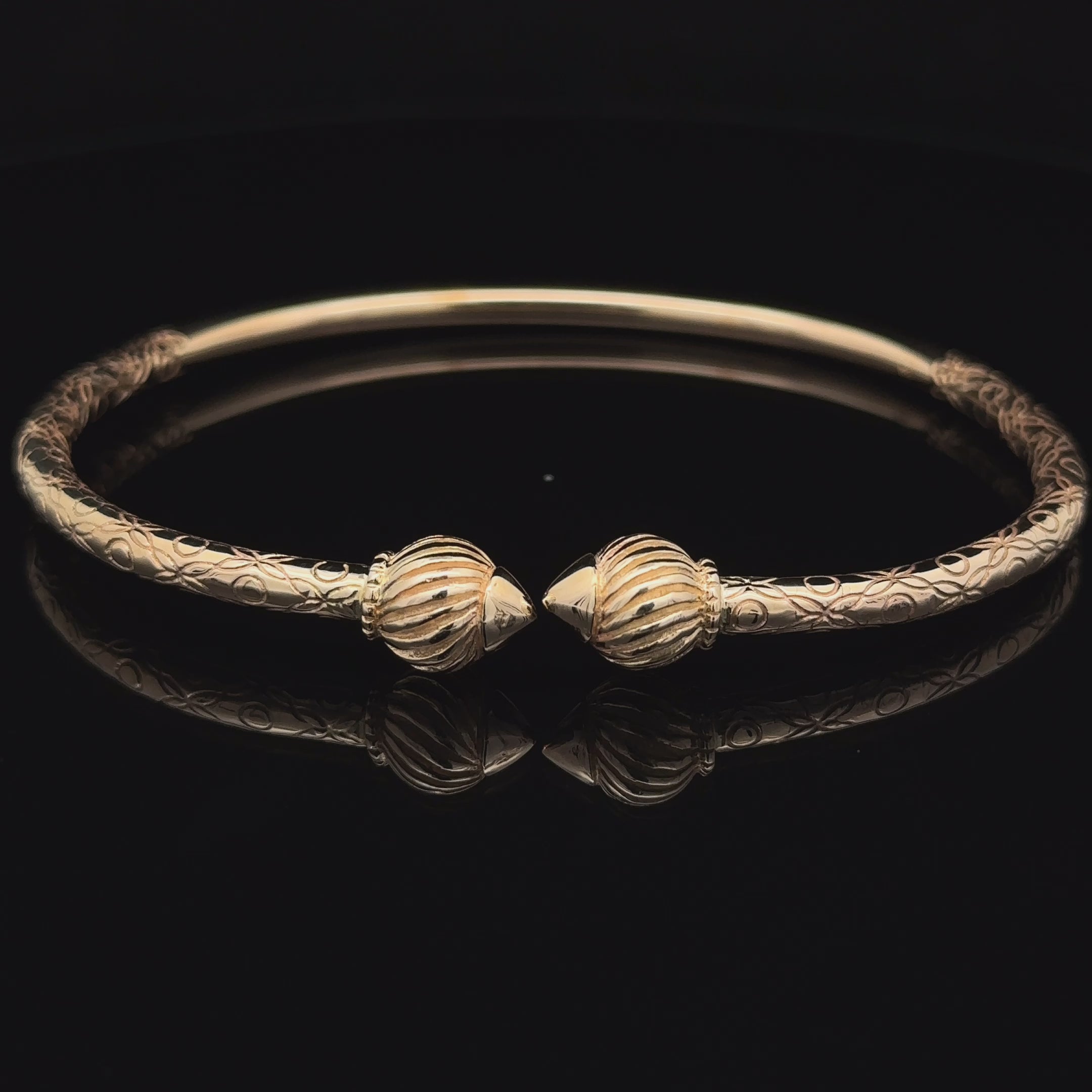 West Indian Bangle - Medium with Rounded Twist Heads