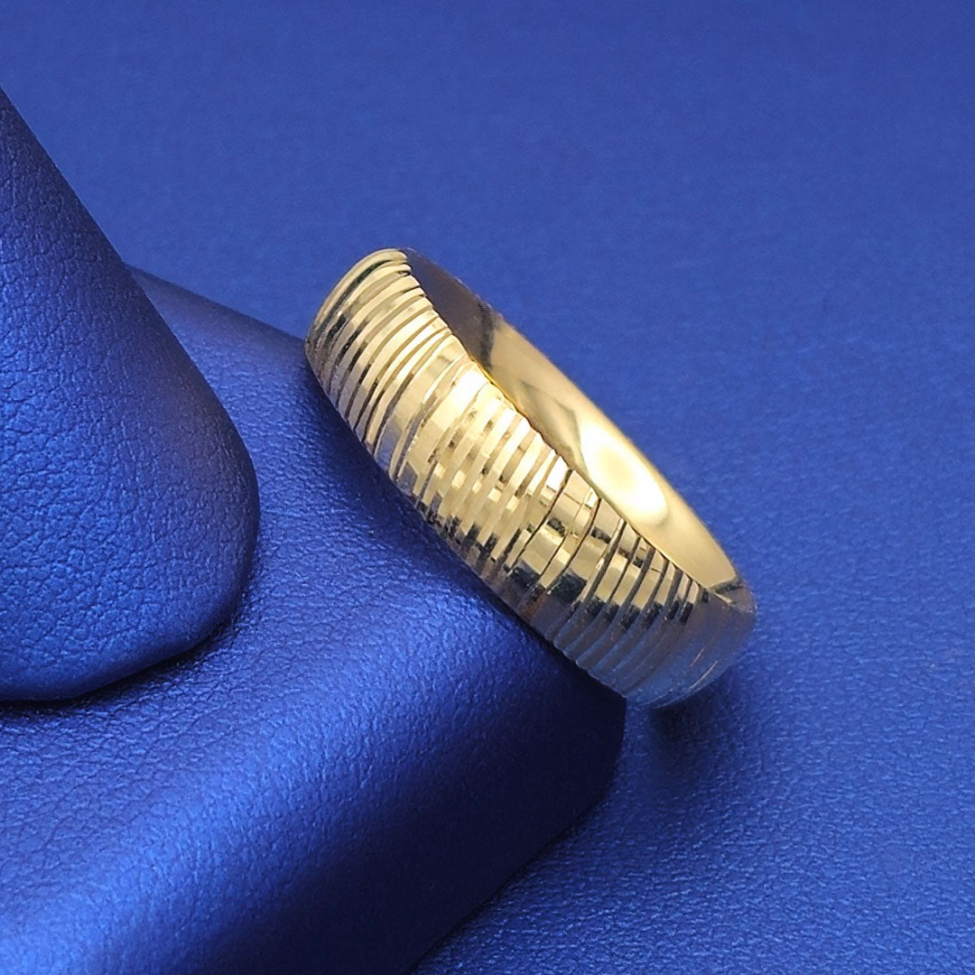 14k Diamond Cut Hollow Wedding Band Angle