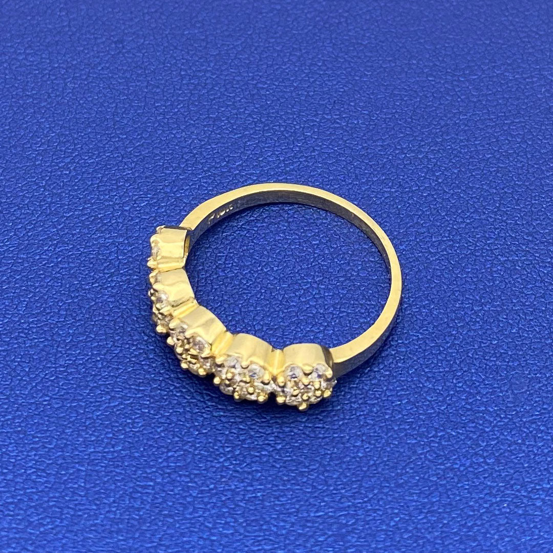 10k CZ Flower Pattern Ring