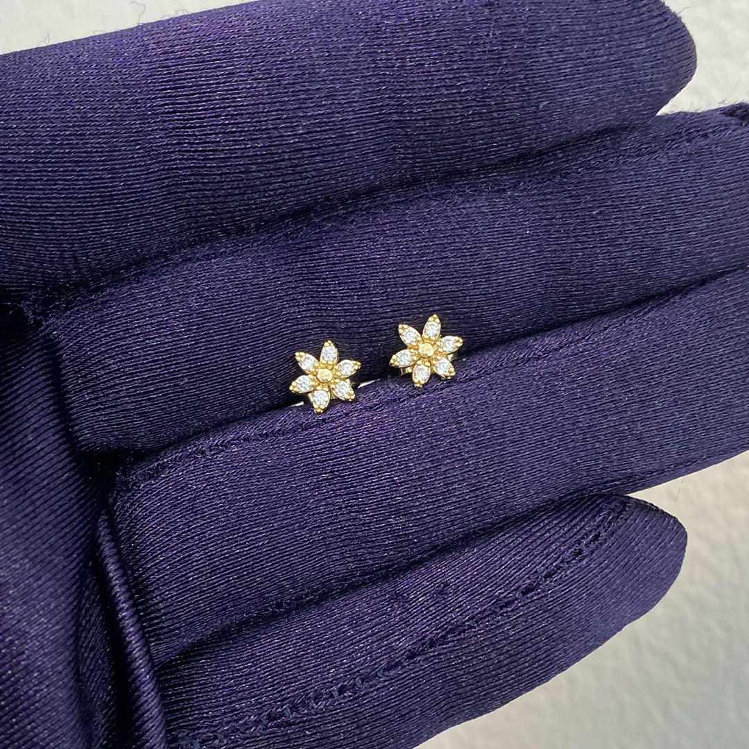 10k CZ Flower Stud Earrings