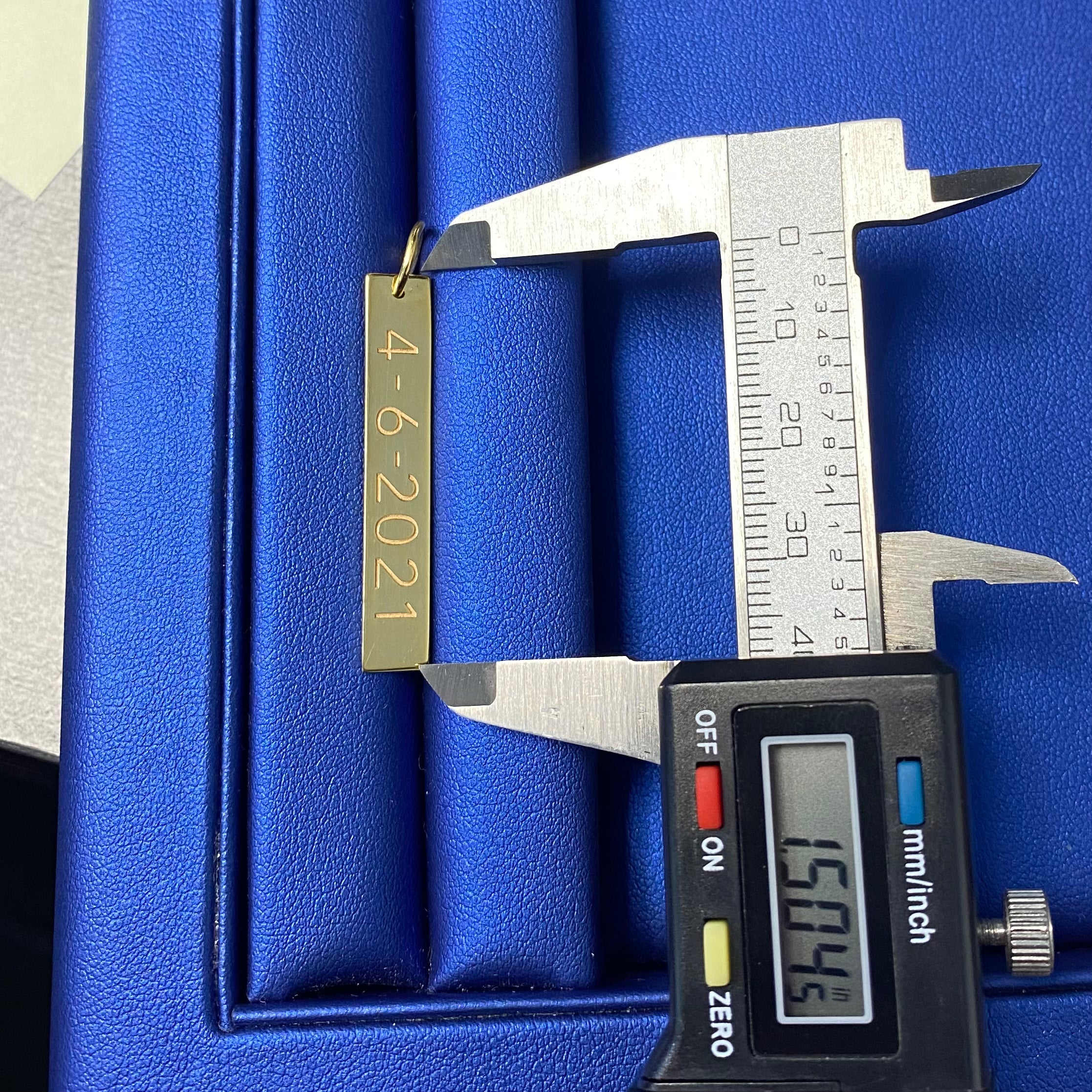 Personalized Engravable Vertical Name Tag Bar Pendant