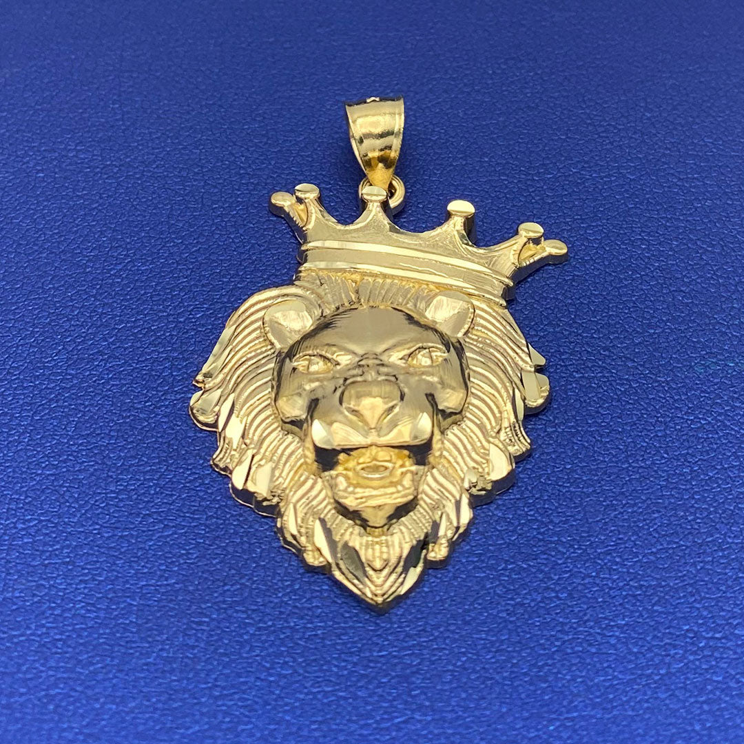 10k Lion Head Crown Pendant