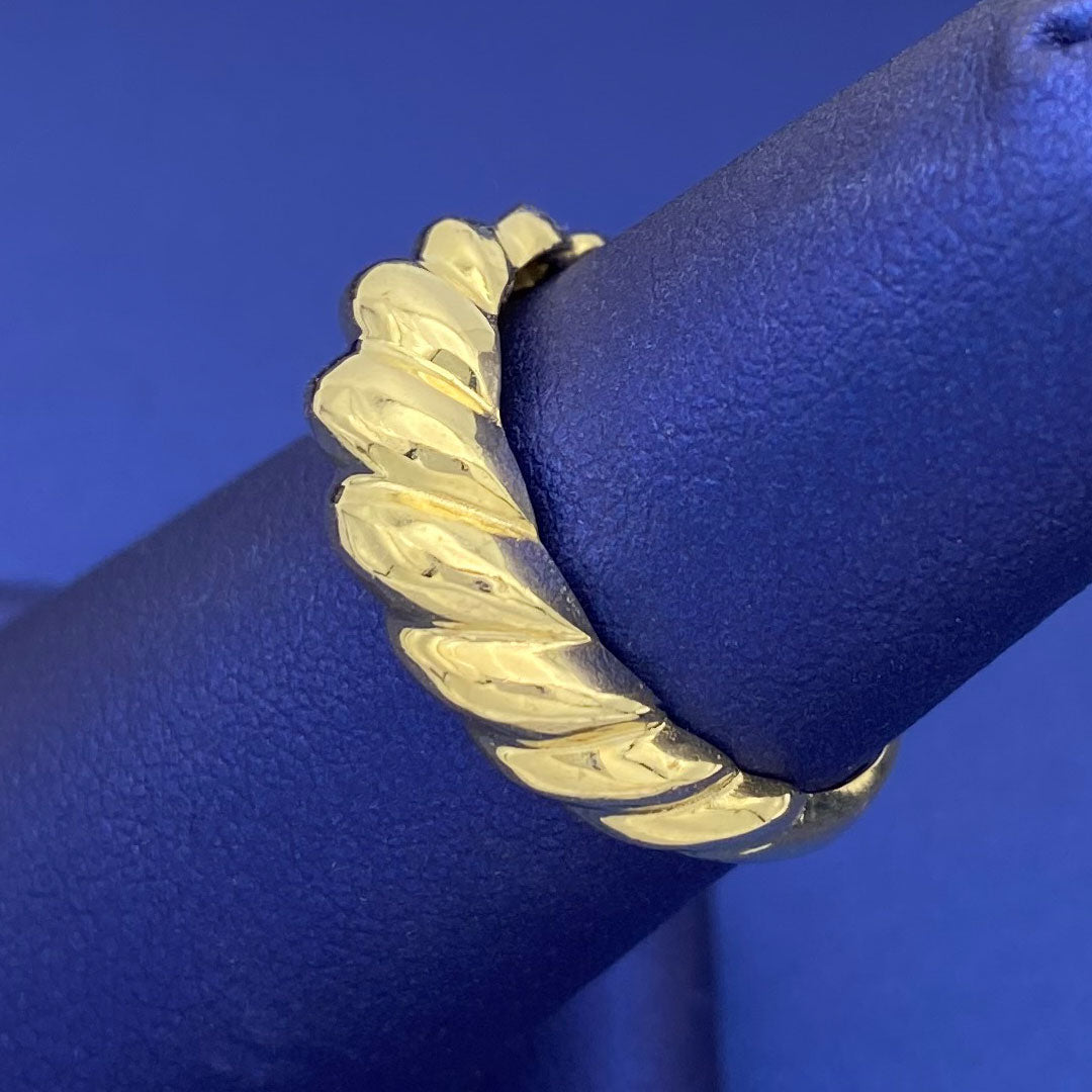 Puff Rib Ring 10k Twist Puff Ring – Yellow Brick Empire
