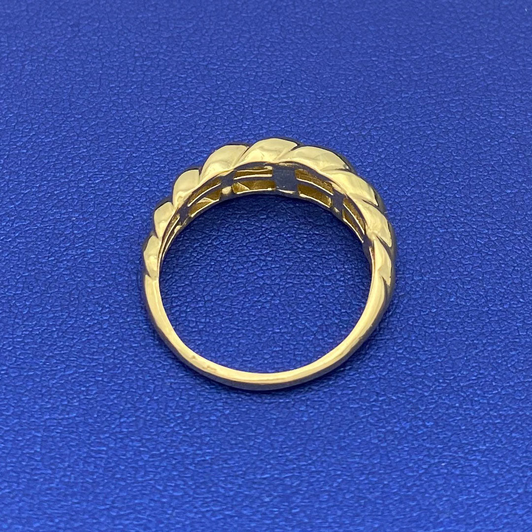 Puff Rib Ring 10k Twist Puff Ring – Yellow Brick Empire